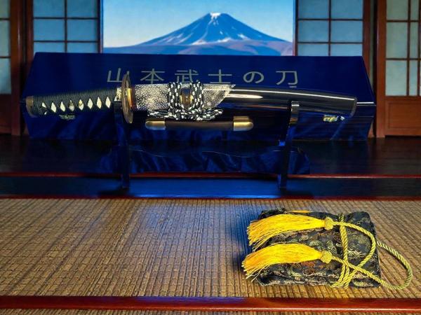 Yamamoto-Tenshi no Yaiba Tanto mit 18-mal gefalteter TAMAHAGANE Klinge